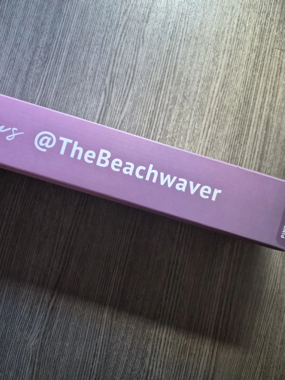 The Beachwaver Co. smooth defined iron